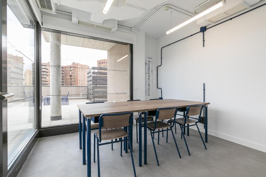 Micampus Madrid Sinesio Delgado Student Residence Eksteriør bilde