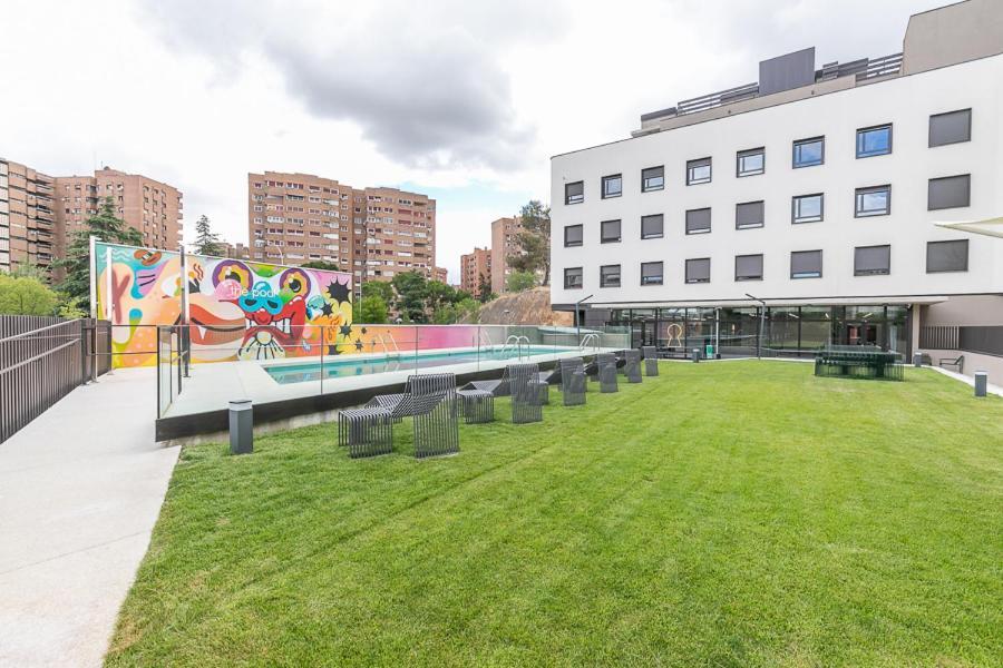Micampus Madrid Sinesio Delgado Student Residence Eksteriør bilde