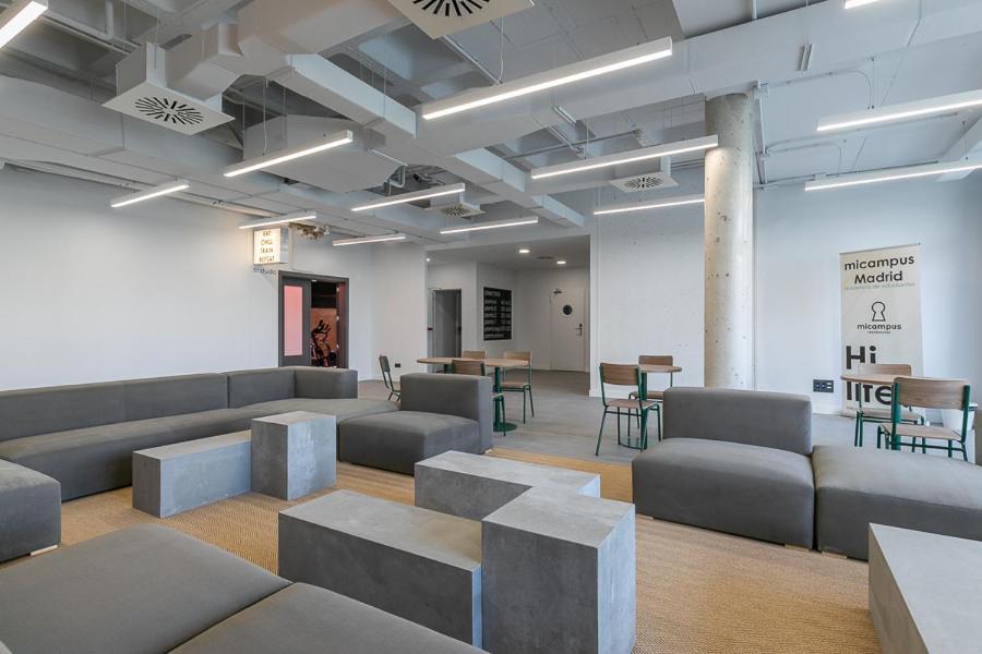 Micampus Madrid Sinesio Delgado Student Residence Eksteriør bilde