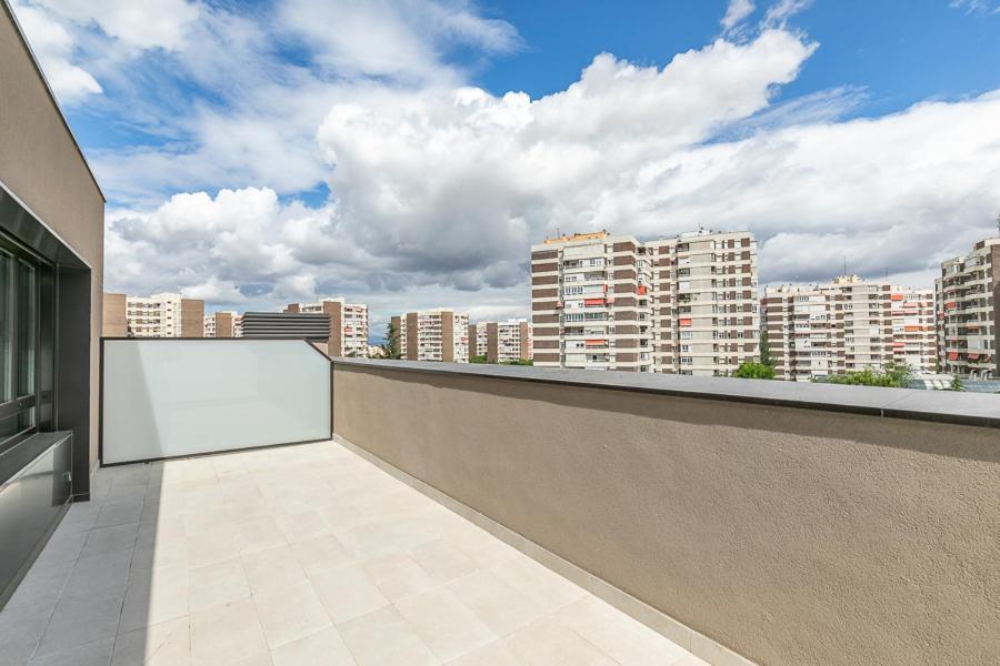 Micampus Madrid Sinesio Delgado Student Residence Eksteriør bilde