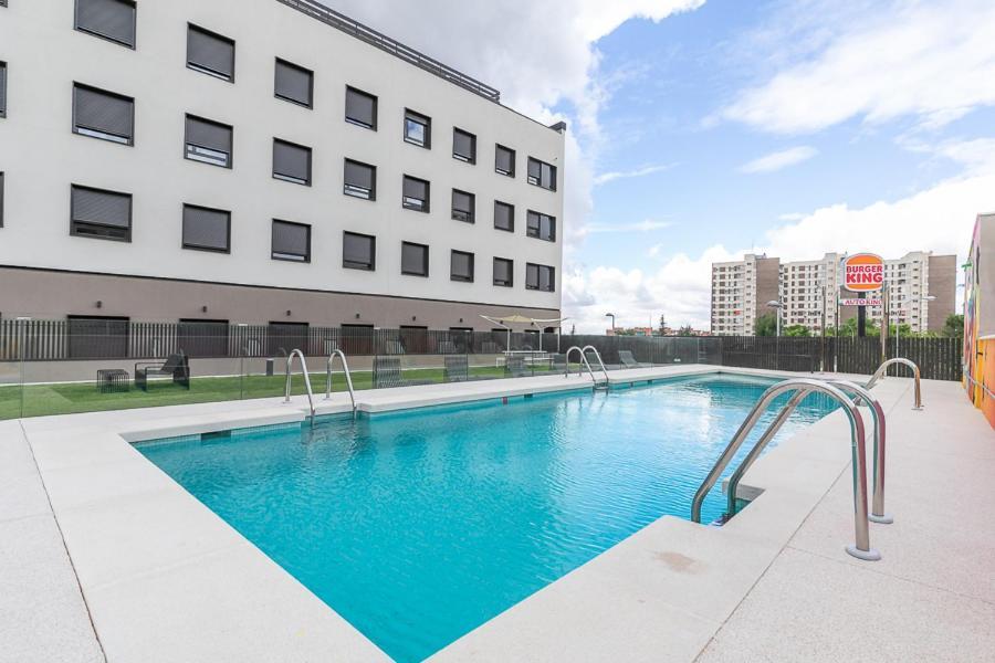 Micampus Madrid Sinesio Delgado Student Residence Eksteriør bilde