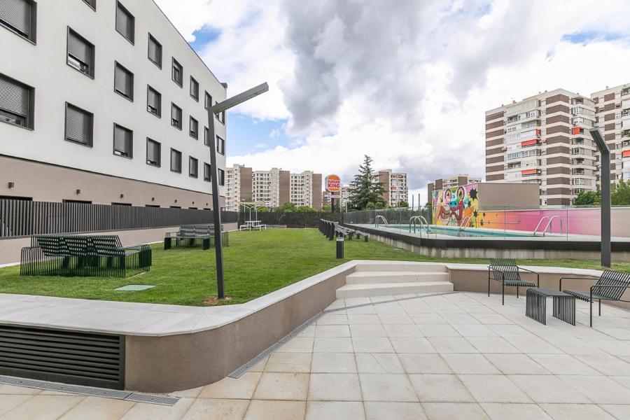 Micampus Madrid Sinesio Delgado Student Residence Eksteriør bilde
